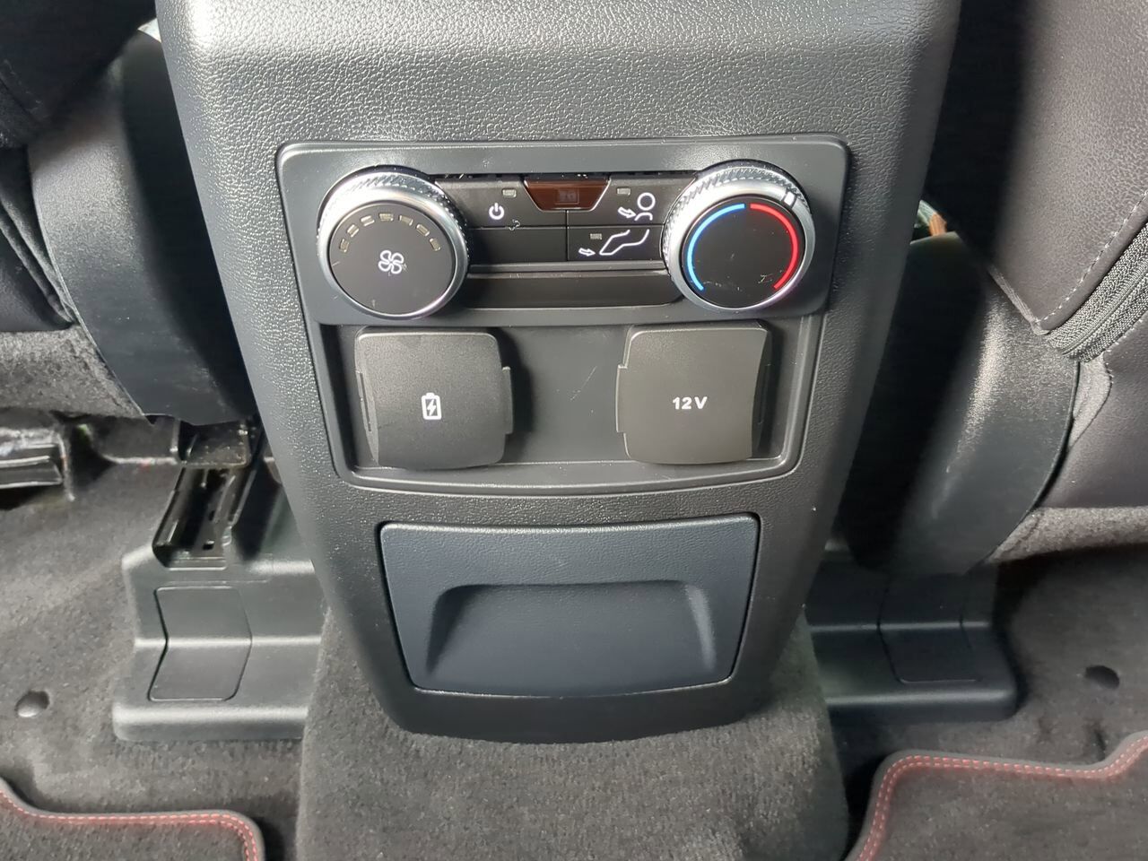 2023 Ford Explorer ST-Line Winder GA