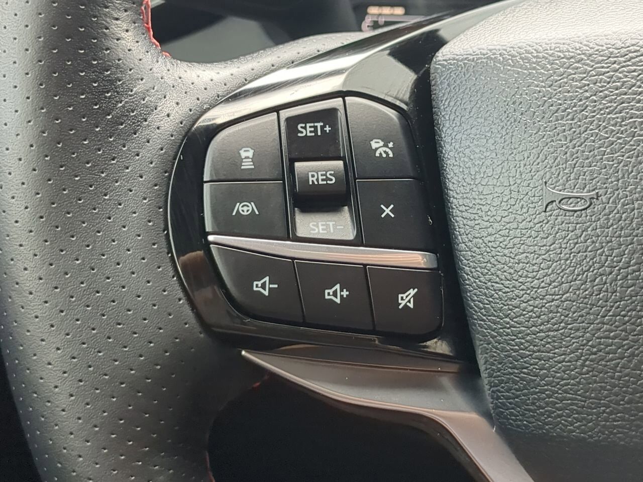 2023 Ford Explorer ST-Line Winder GA