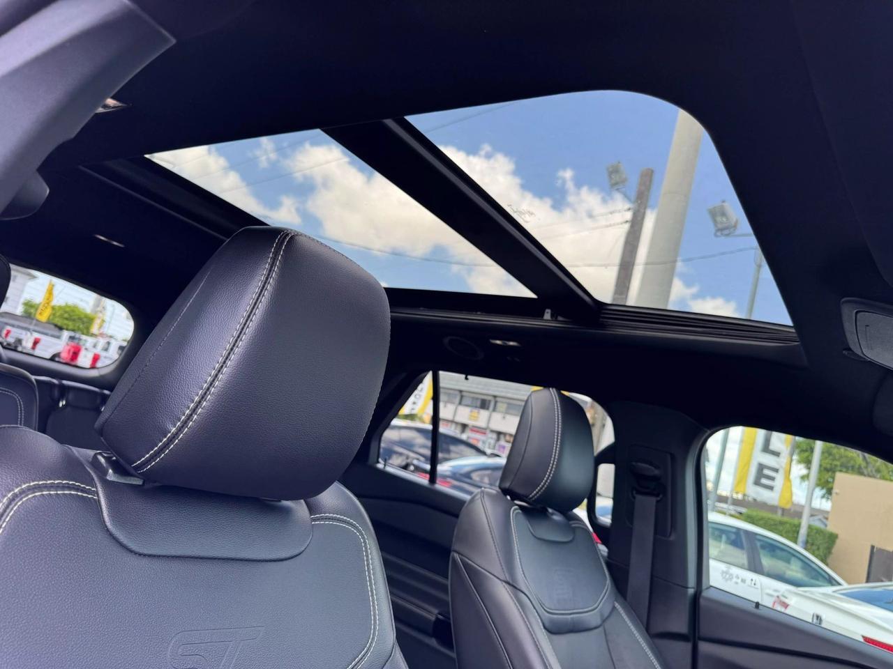 2023 Ford Explorer ST Miami FL