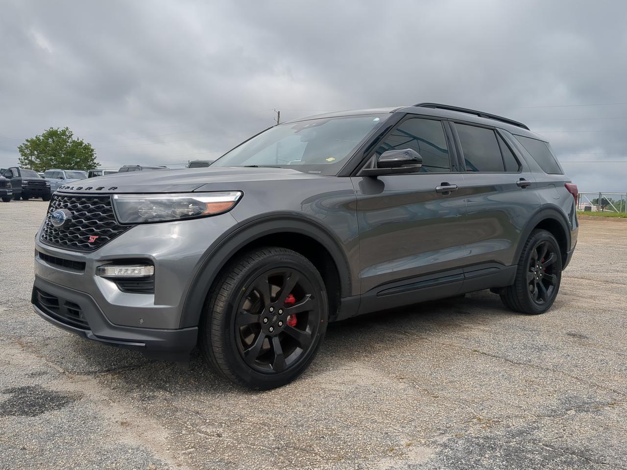 2023 Ford Explorer ST Appleton WI