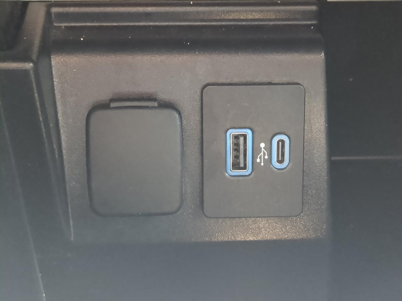 2023 Ford Explorer ST Appleton WI