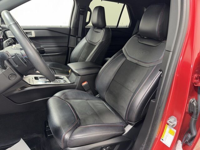 2023 Ford Explorer ST Pine River MN