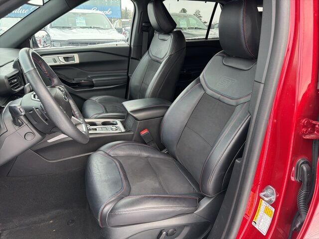 2023 Ford Explorer ST Pine River MN