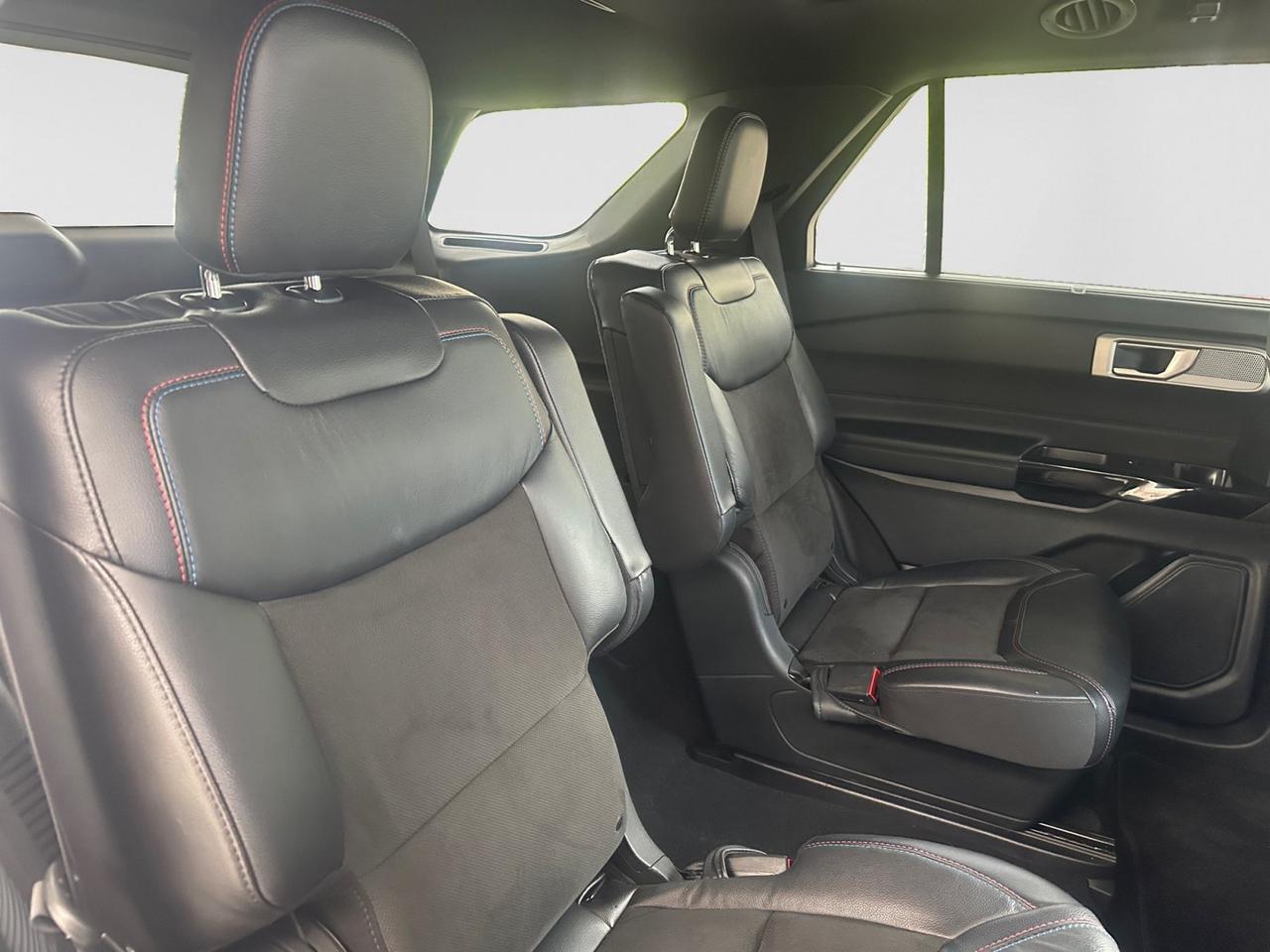 2023 Ford Explorer ST  Selma TX