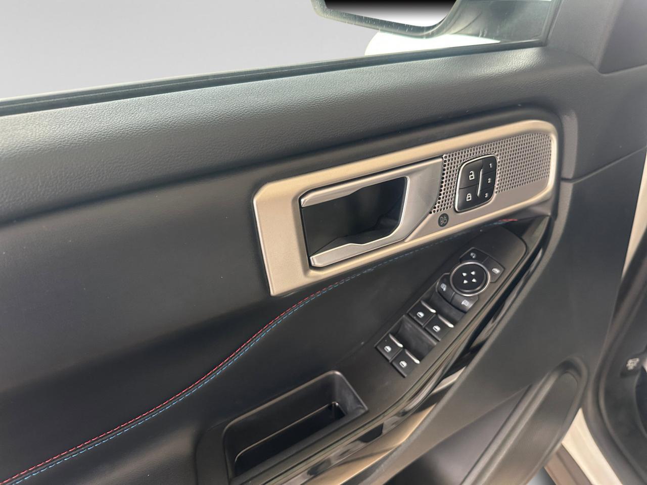 2023 Ford Explorer ST  Selma TX