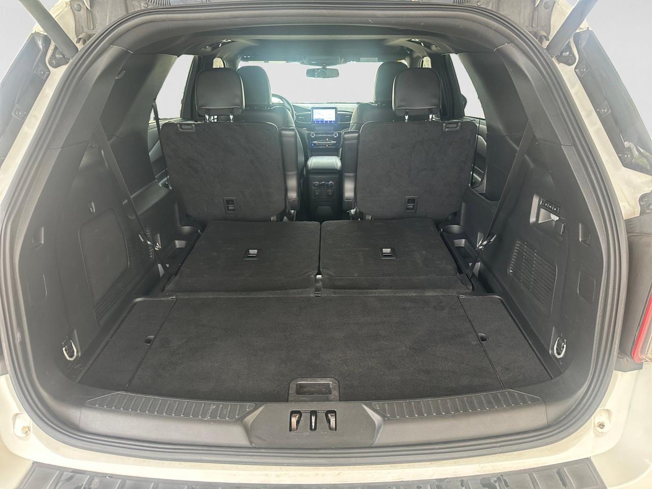 2023 Ford Explorer ST  Selma TX