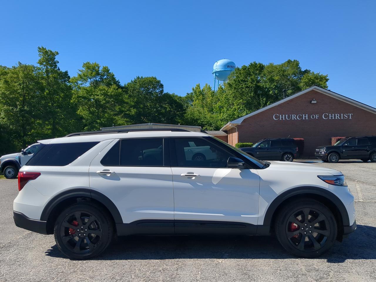 2023 Ford Explorer ST