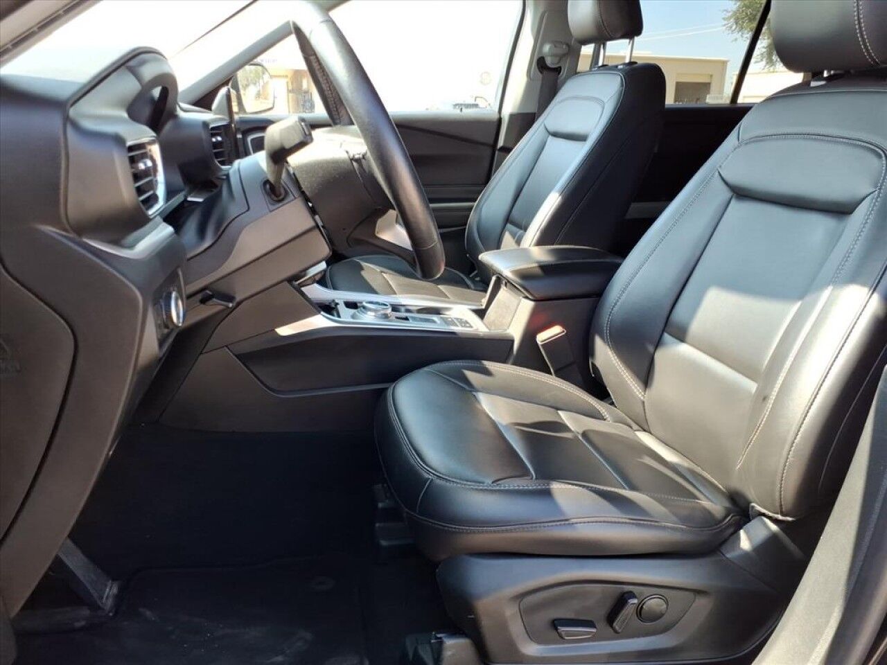 2023 Ford Explorer XLT Uvalde TX