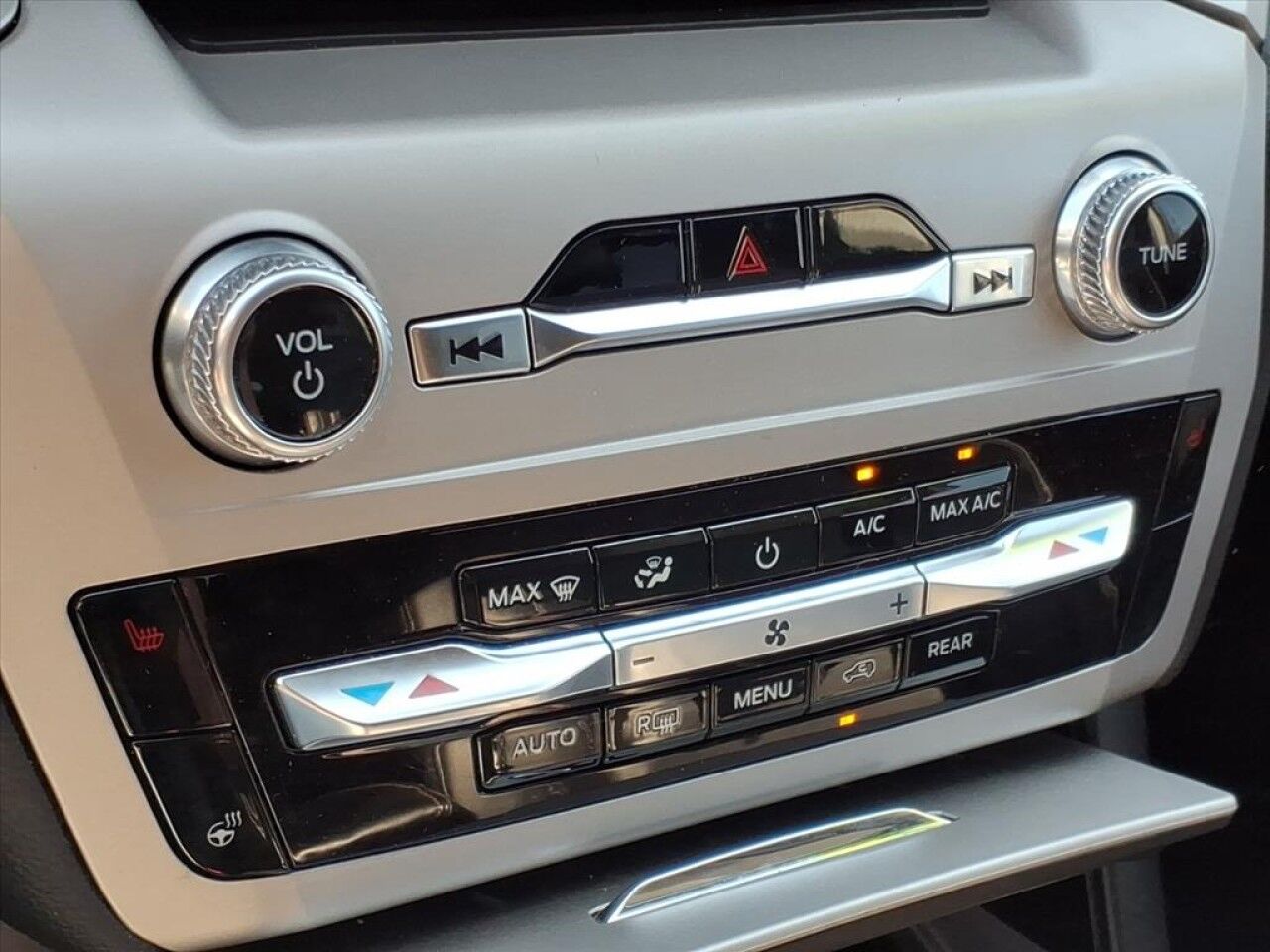 2023 Ford Explorer XLT Uvalde TX