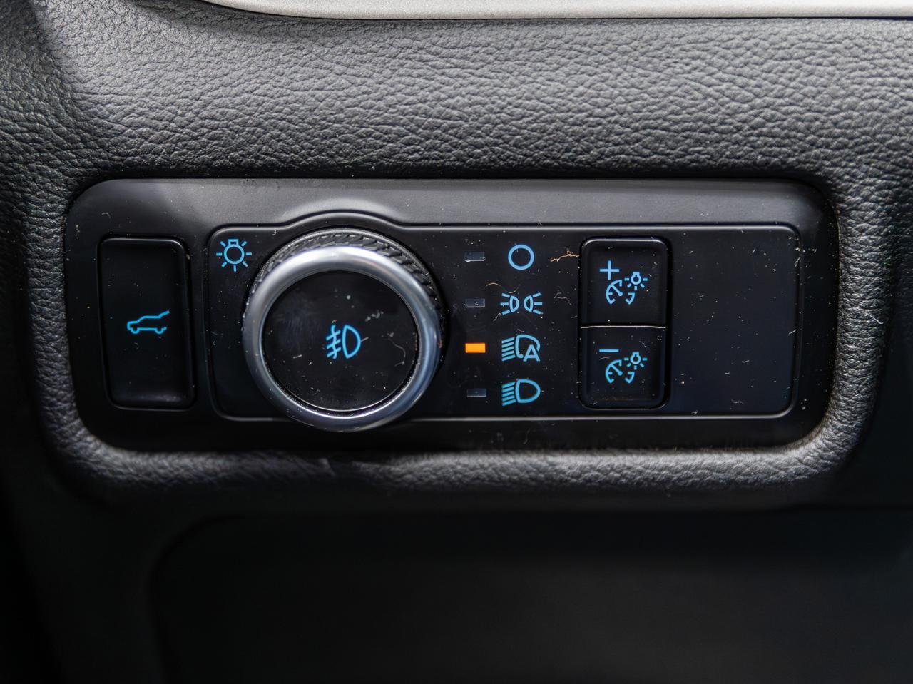 2023 Ford Explorer XLT 4WD 6-Passenger Cranberry PA