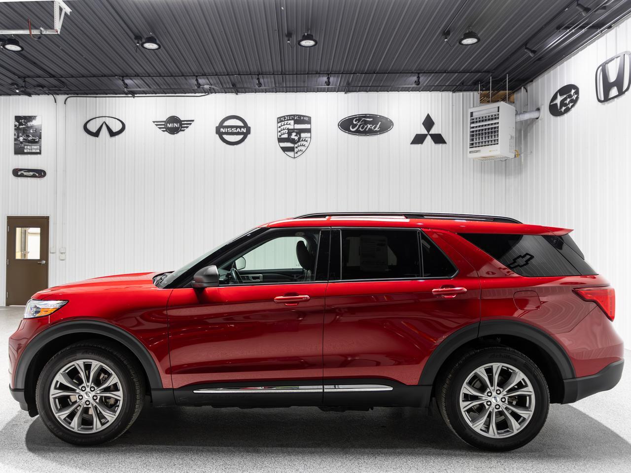 2023 Ford Explorer XLT 4WD 6-Passenger Cranberry PA