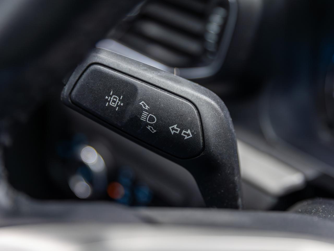 2023 Ford Explorer XLT 4WD 6-Passenger Cranberry PA