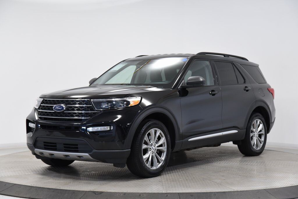 2023 Ford Explorer XLT Akron