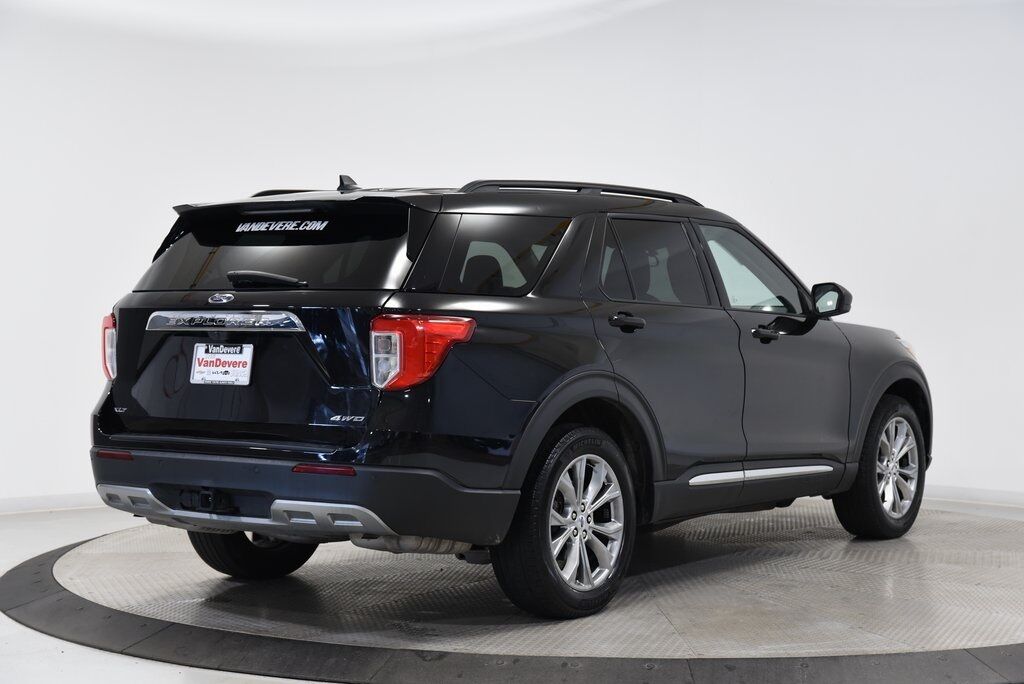2023 Ford Explorer XLT Akron