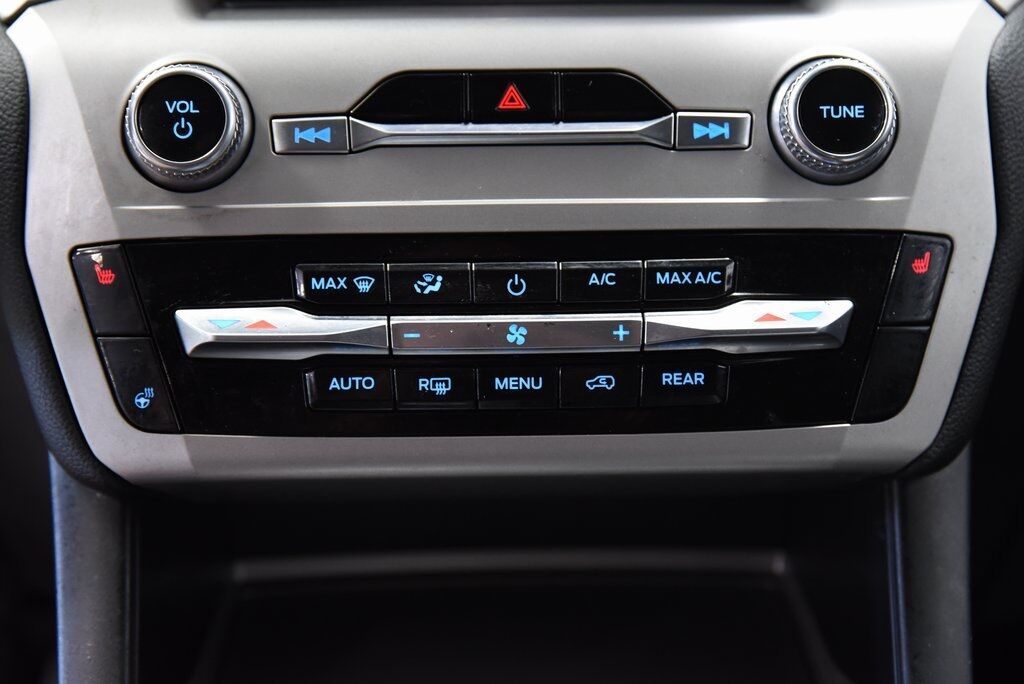 2023 Ford Explorer XLT Akron