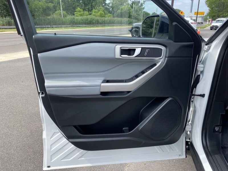 2023 Ford Explorer XLT Bristol  PA