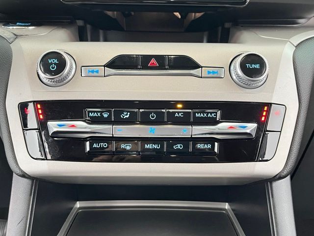 2023 Ford Explorer XLT Carrollton TX
