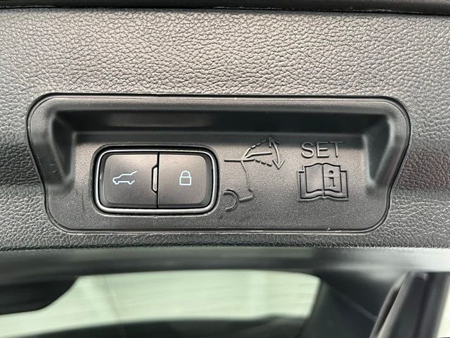 2023 Ford Explorer XLT Carrollton TX