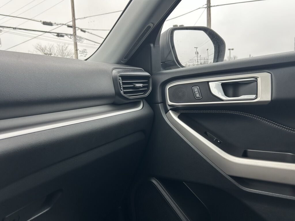 2023 Ford Explorer XLT Crestwood KY