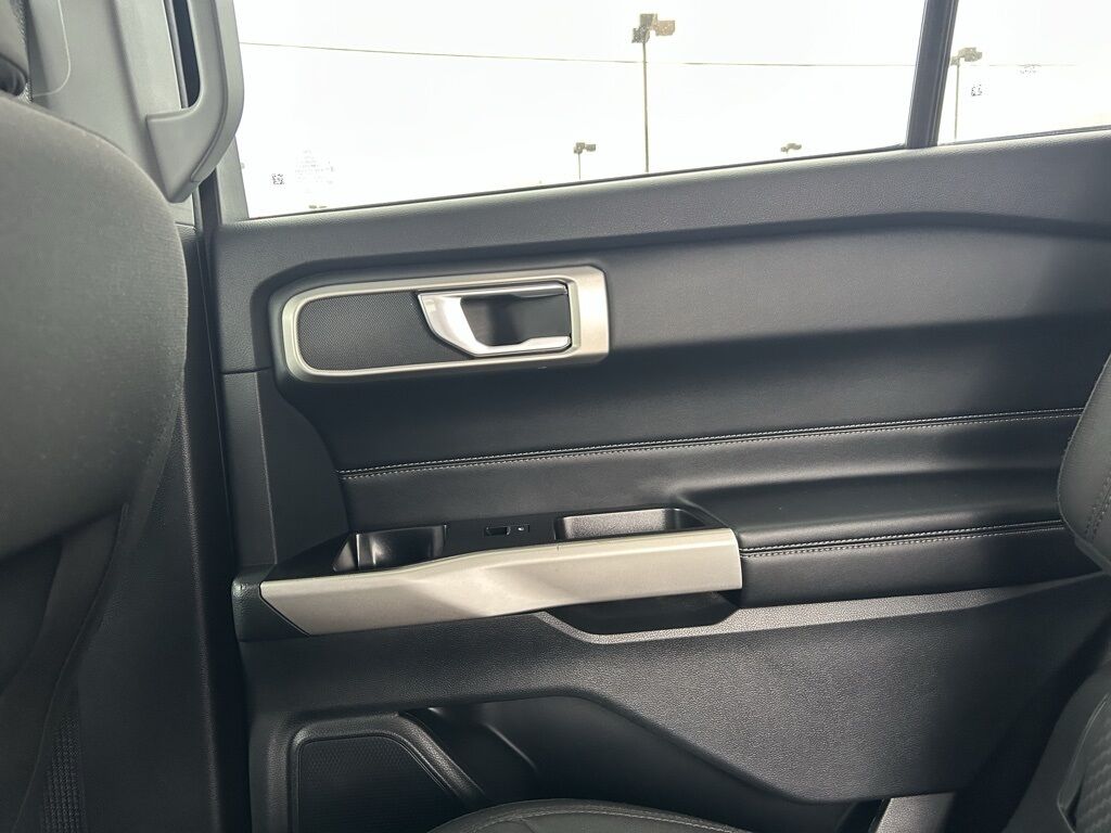 2023 Ford Explorer XLT Crestwood KY