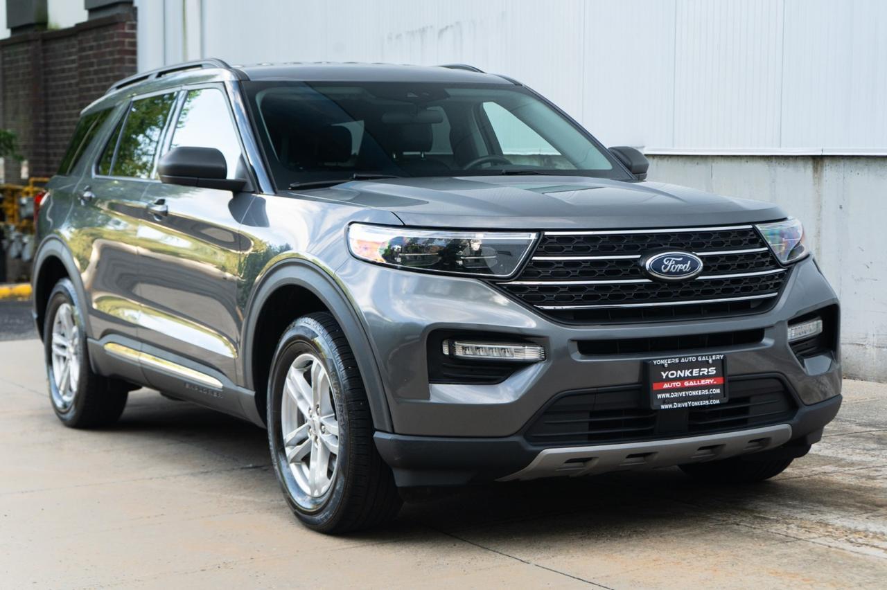 2023 Ford Explorer XLT photo 4