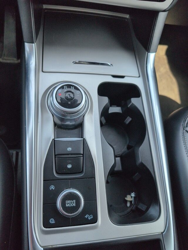 2023 Ford Explorer XLT Grande Prairie AB