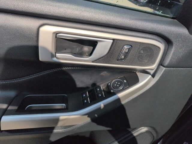 2023 Ford Explorer XLT Grande Prairie AB