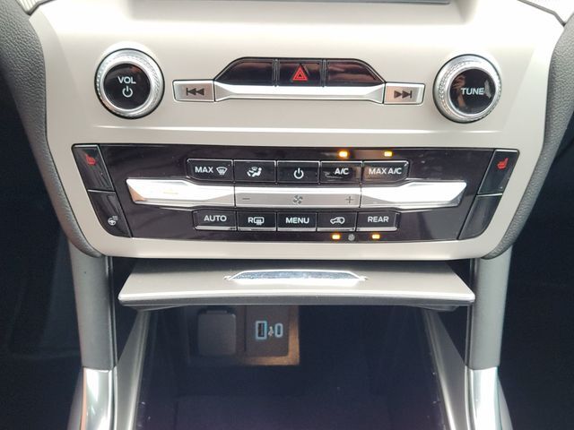 2023 Ford Explorer XLT Grapevine TX