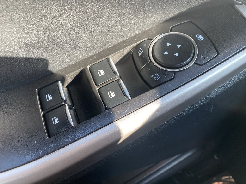 2023 Ford Explorer XLT Green Bay WI
