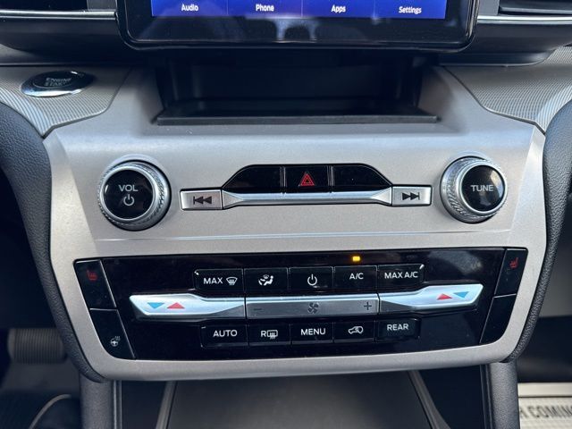 2023 Ford Explorer XLT Random Lake WI