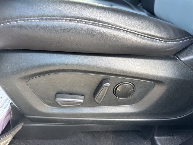 2023 Ford Explorer XLT Random Lake WI