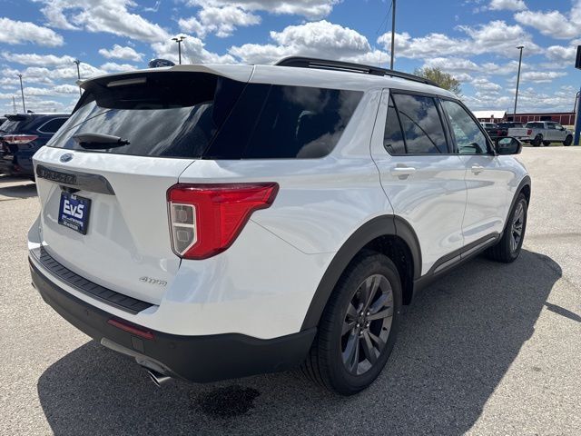 2023 Ford Explorer XLT Random Lake WI