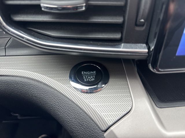 2023 Ford Explorer XLT Random Lake WI