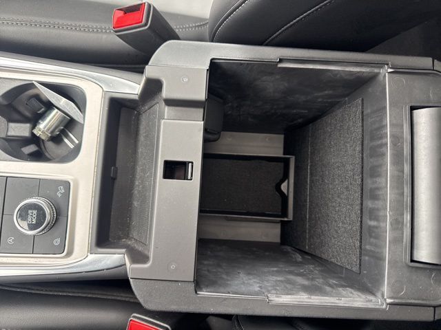 2023 Ford Explorer XLT Random Lake WI