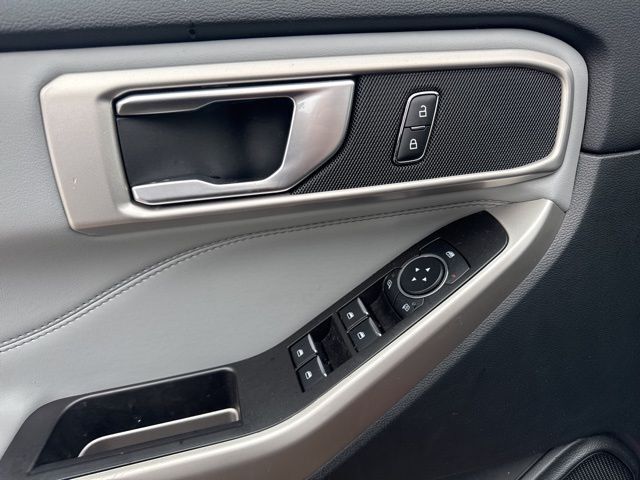 2023 Ford Explorer XLT Random Lake WI
