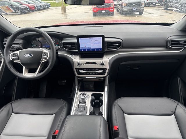 2023 Ford Explorer XLT Random Lake WI