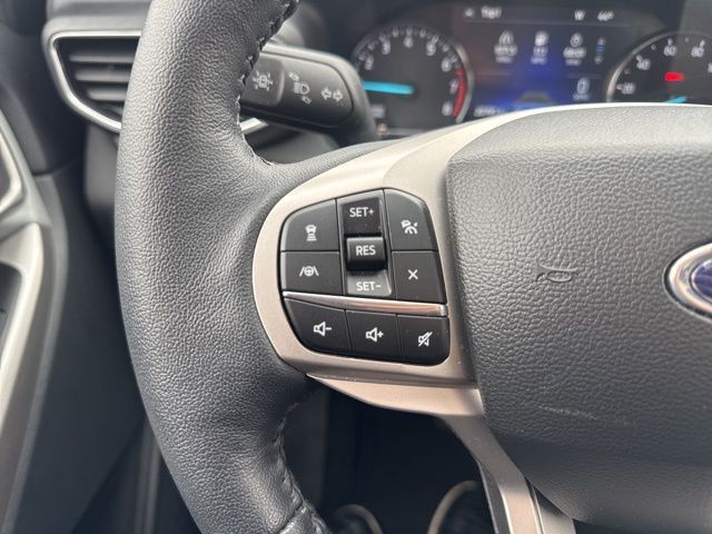 2023 Ford Explorer XLT Random Lake WI