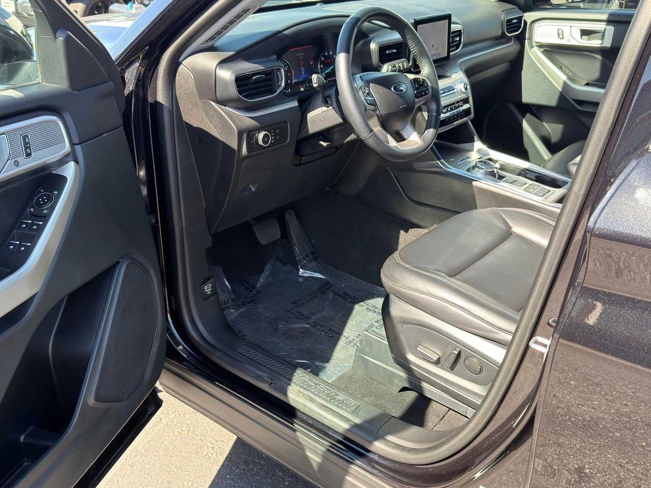 2023 Ford Explorer XLT Irving TX