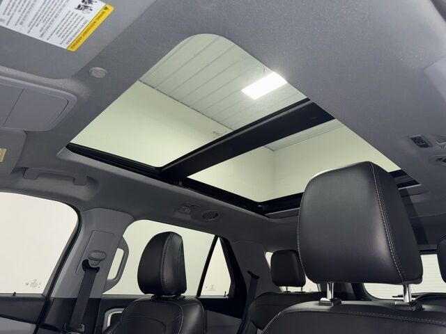 2023 Ford Explorer XLT Pine River MN