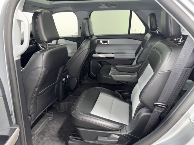 2023 Ford Explorer XLT Pine River MN