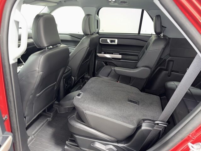 2023 Ford Explorer XLT Pine River MN