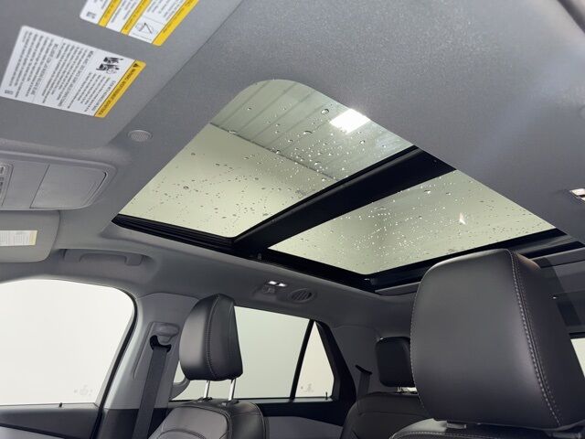 2023 Ford Explorer XLT Pine River MN