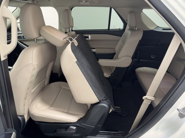2023 Ford Explorer XLT Pine River MN