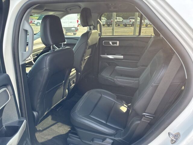 2023 Ford Explorer XLT Pine River MN