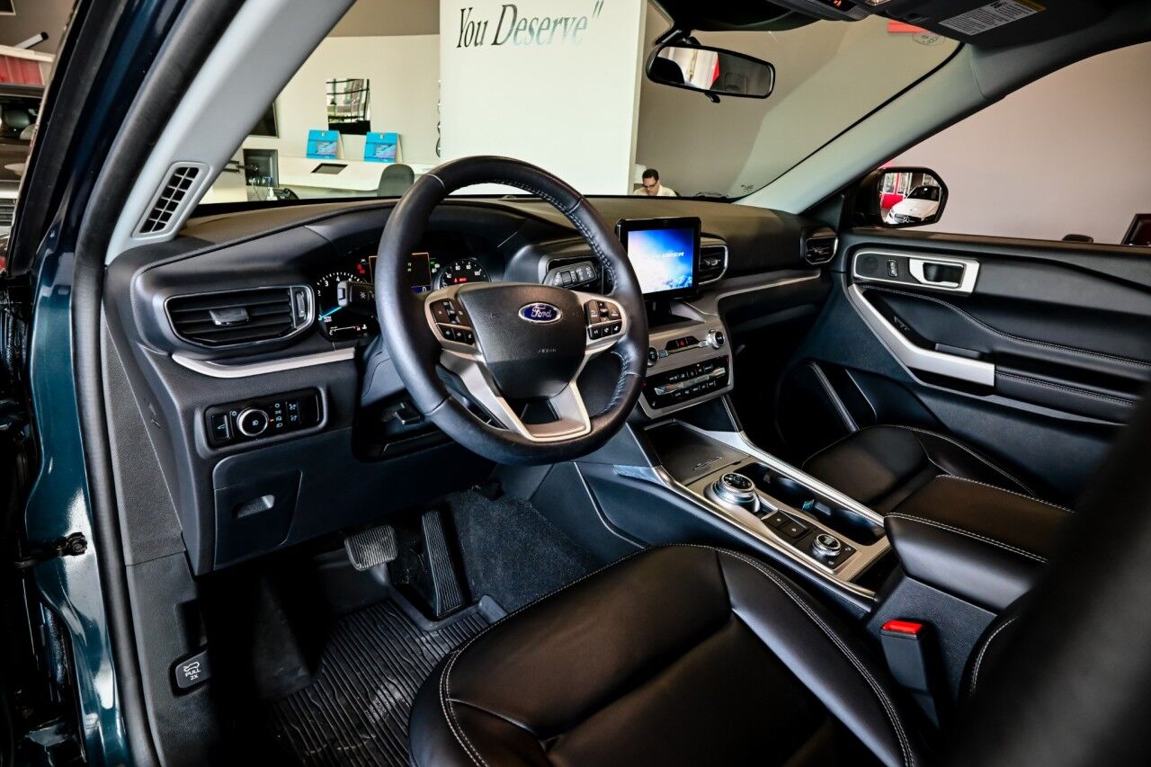 2023 Ford Explorer XLT Springfield NJ