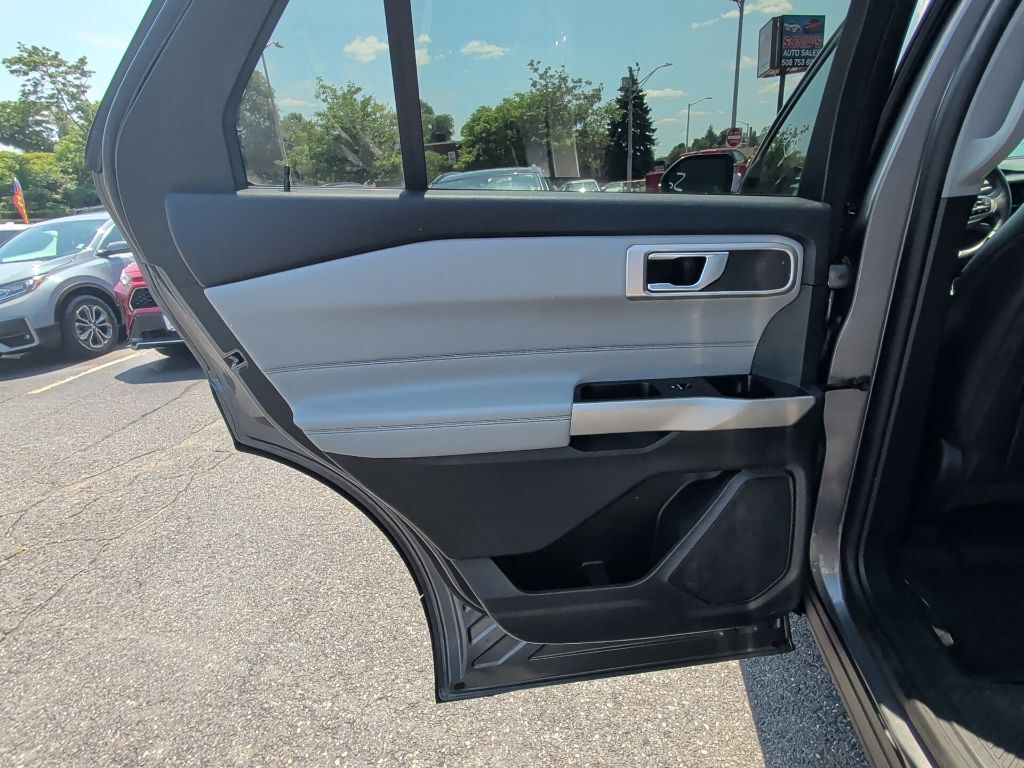 2023 Ford Explorer XLT Worcester MA