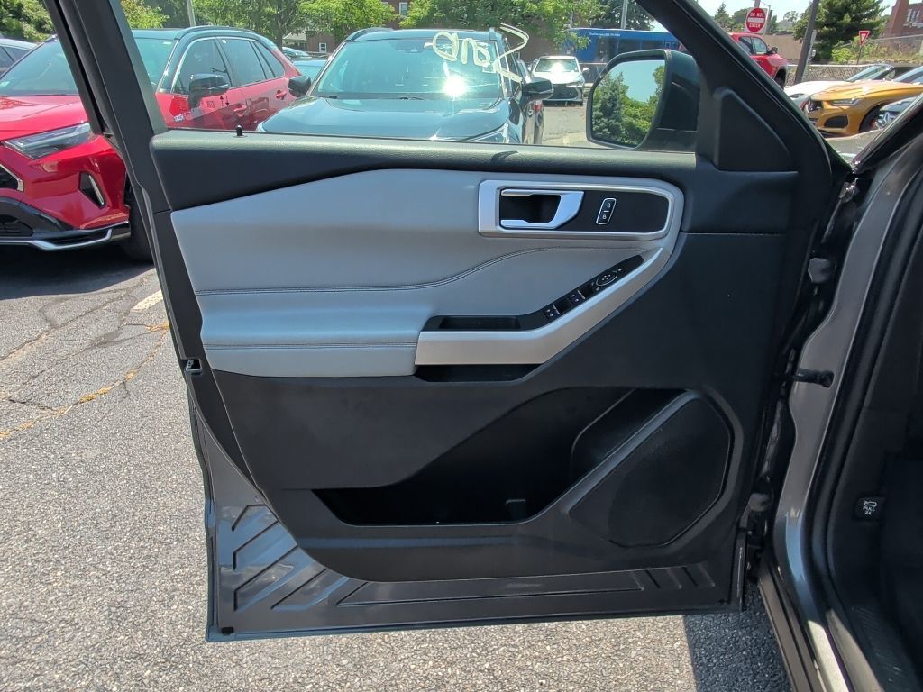 2023 Ford Explorer XLT Worcester MA