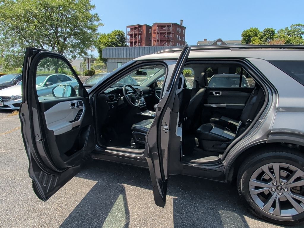 2023 Ford Explorer XLT Worcester MA