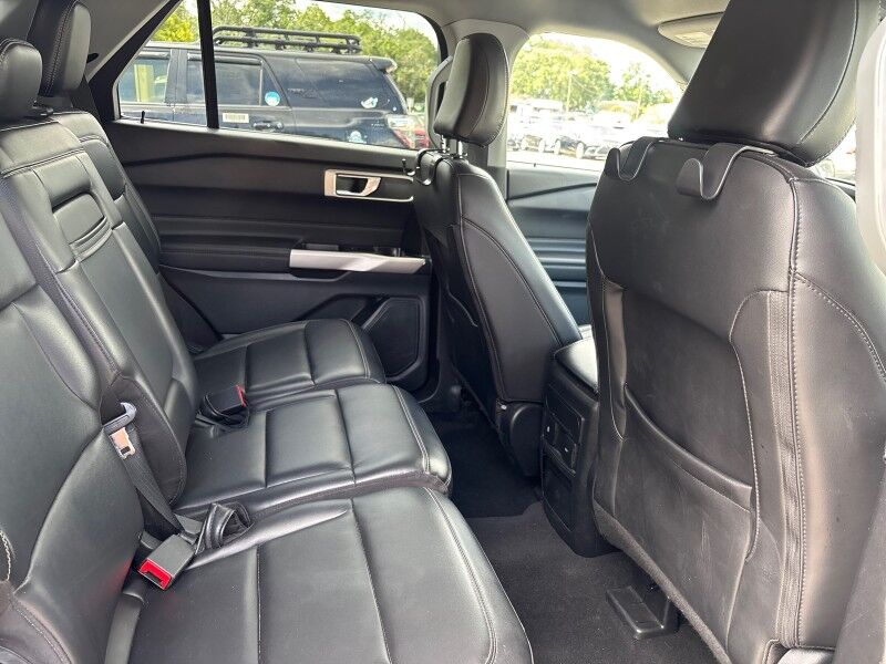 2023 Ford Explorer XLT w/THREE-ROW LTHR. Seffner FL