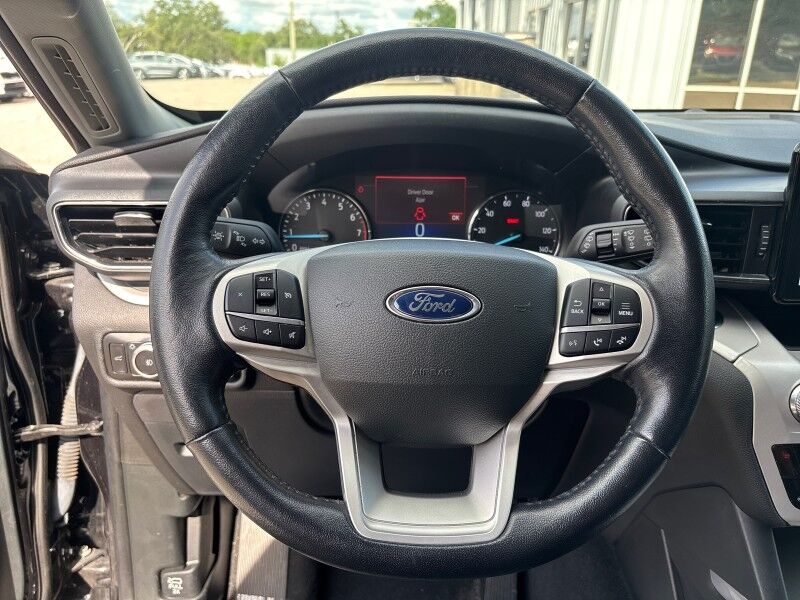 2023 Ford Explorer XLT w/THREE-ROW LTHR. Seffner FL